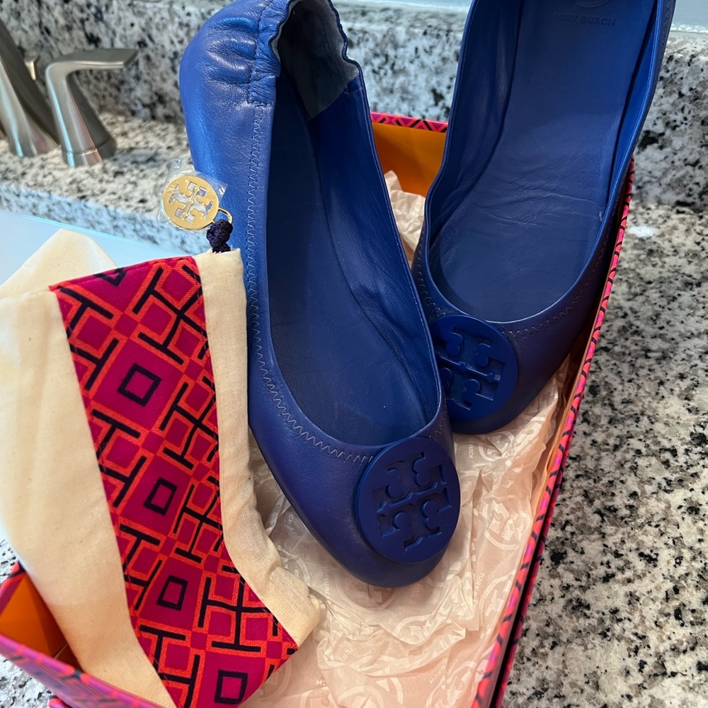 Tory Burch Minnie Travel Ballet with logo soft Napa Leather